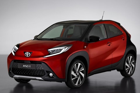 Toyota Aygo X 1.0 VVT-i Premium