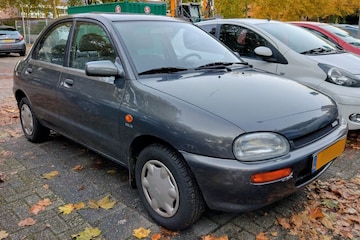 Mazda 121