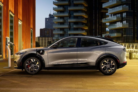 Ford werkt aan 'extra snelle' laadkabel