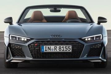 Facelift Friday Audi R8