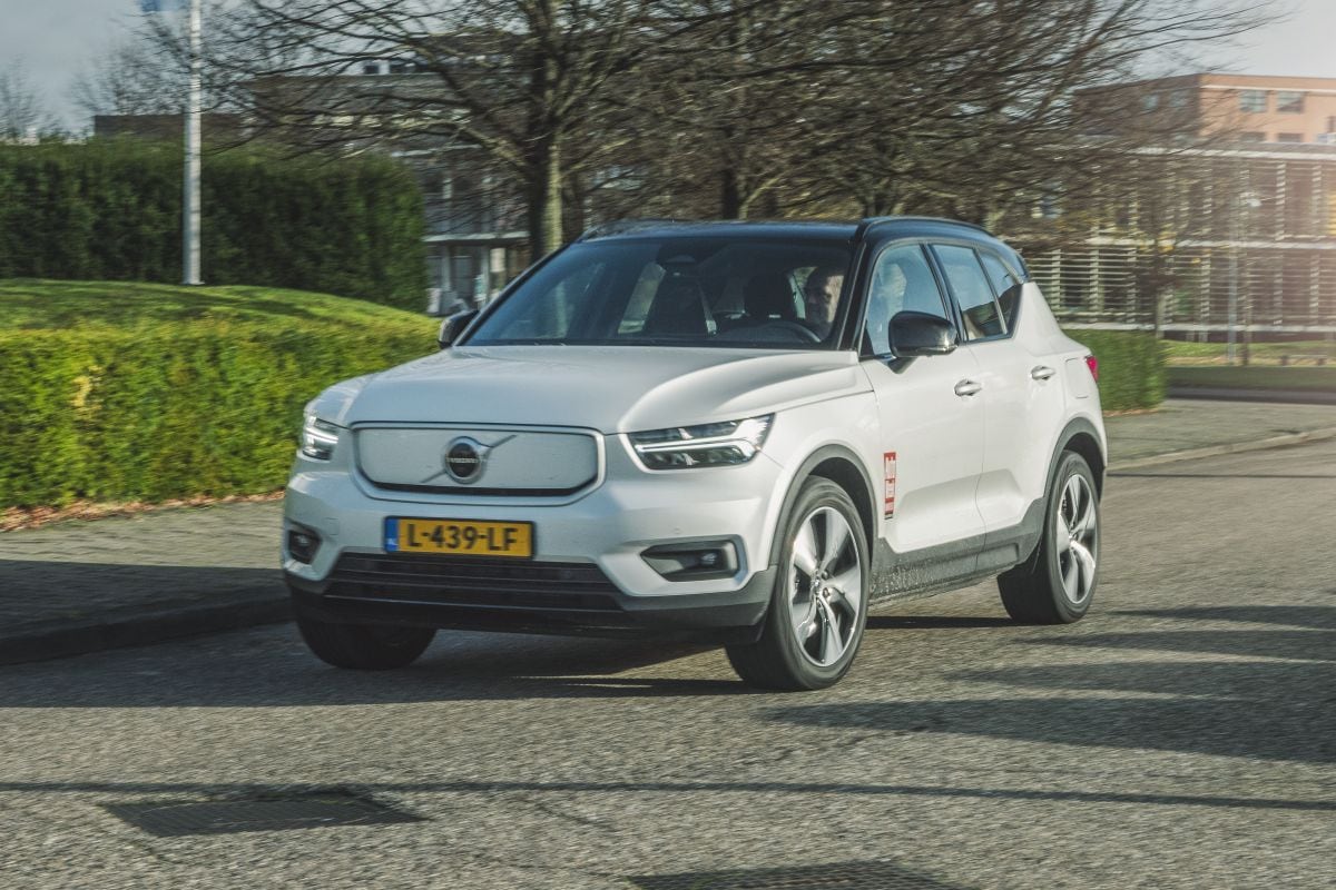 volvo xc40