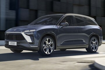 Nio ES8