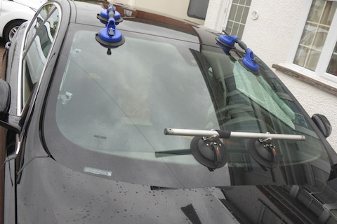 Steentje in de voorruit - wat moet je doen?