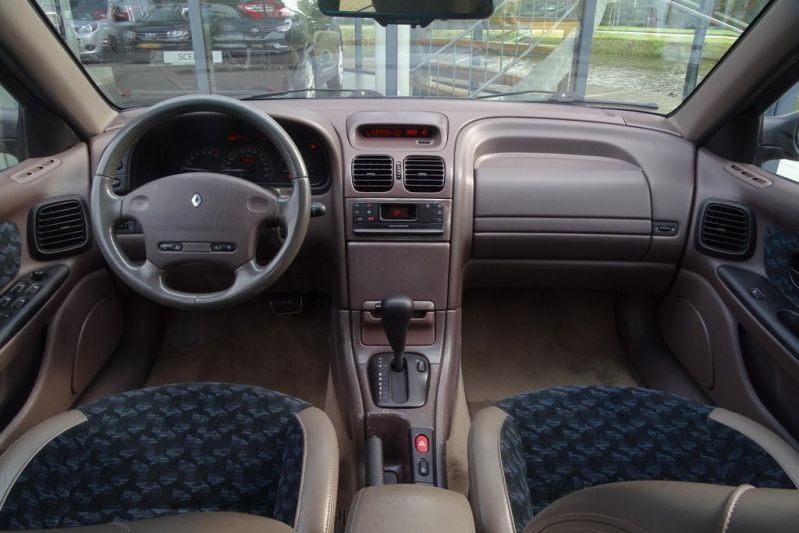 Renault Laguna V6 Baccara