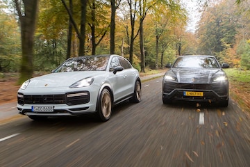 Porsche Cayenne Turbo GT vs. Lamborghini Urus