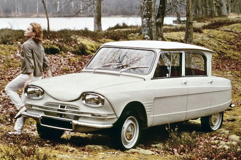De Citroën Ami 6 was Bertoni's kunstzinnige gatenvuller