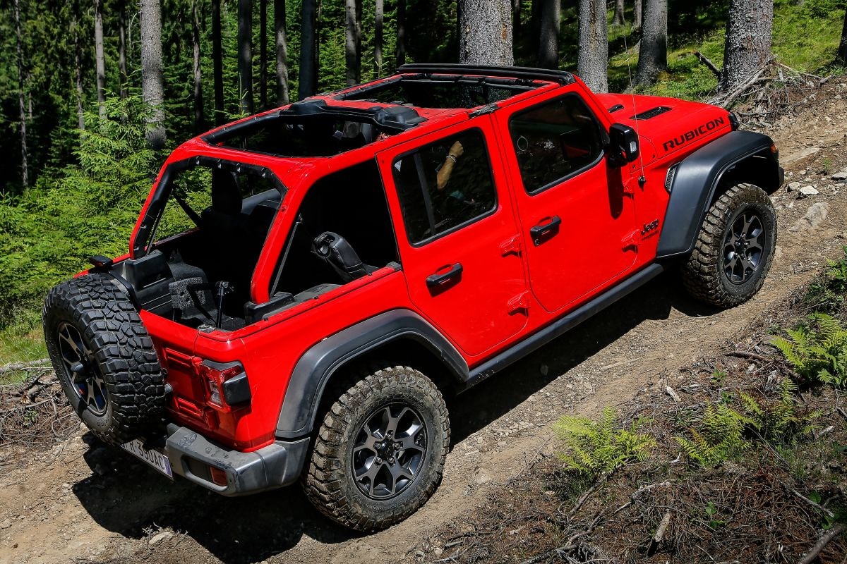 De Vluchtstrook vierdeurs cabriolets