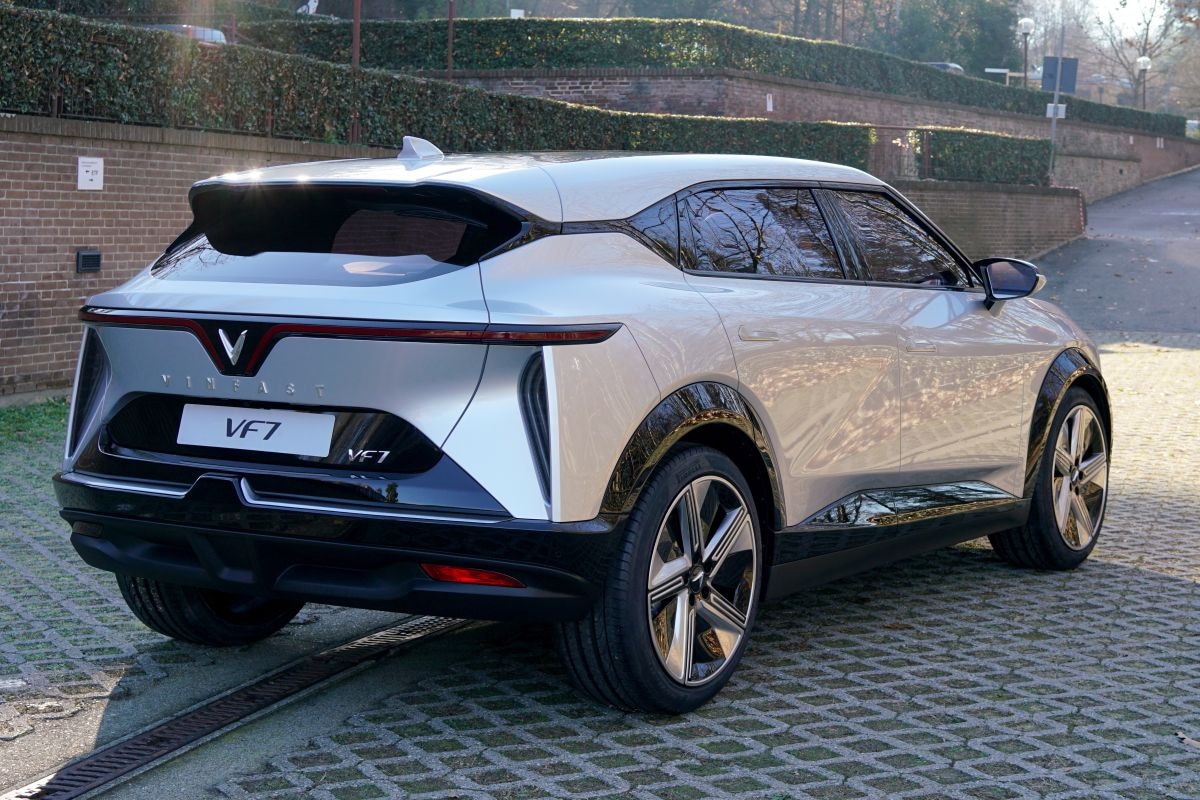 Vinfast VF 7
