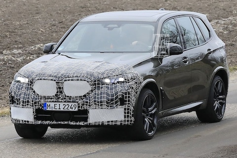 Gefacelifte BMW X5 als M gesnapt