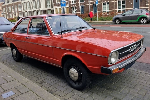 Audi 80 (1976) - In het Wild