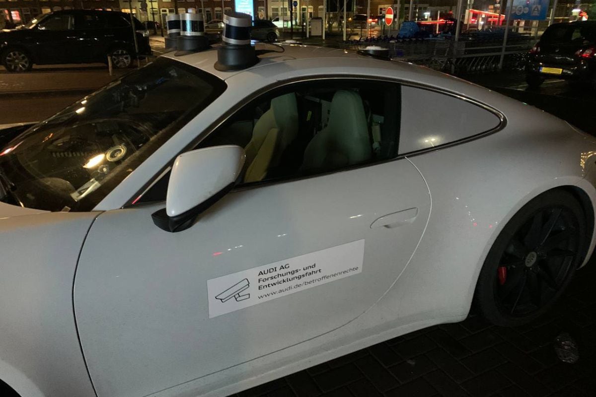 Porsche 911 Audi testauto