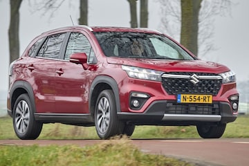Suzuki S-Cross