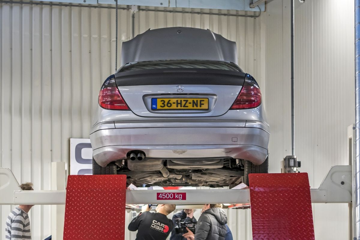 Mercedes-Benz C-klasse SportcoupÃ© Klokje Rond