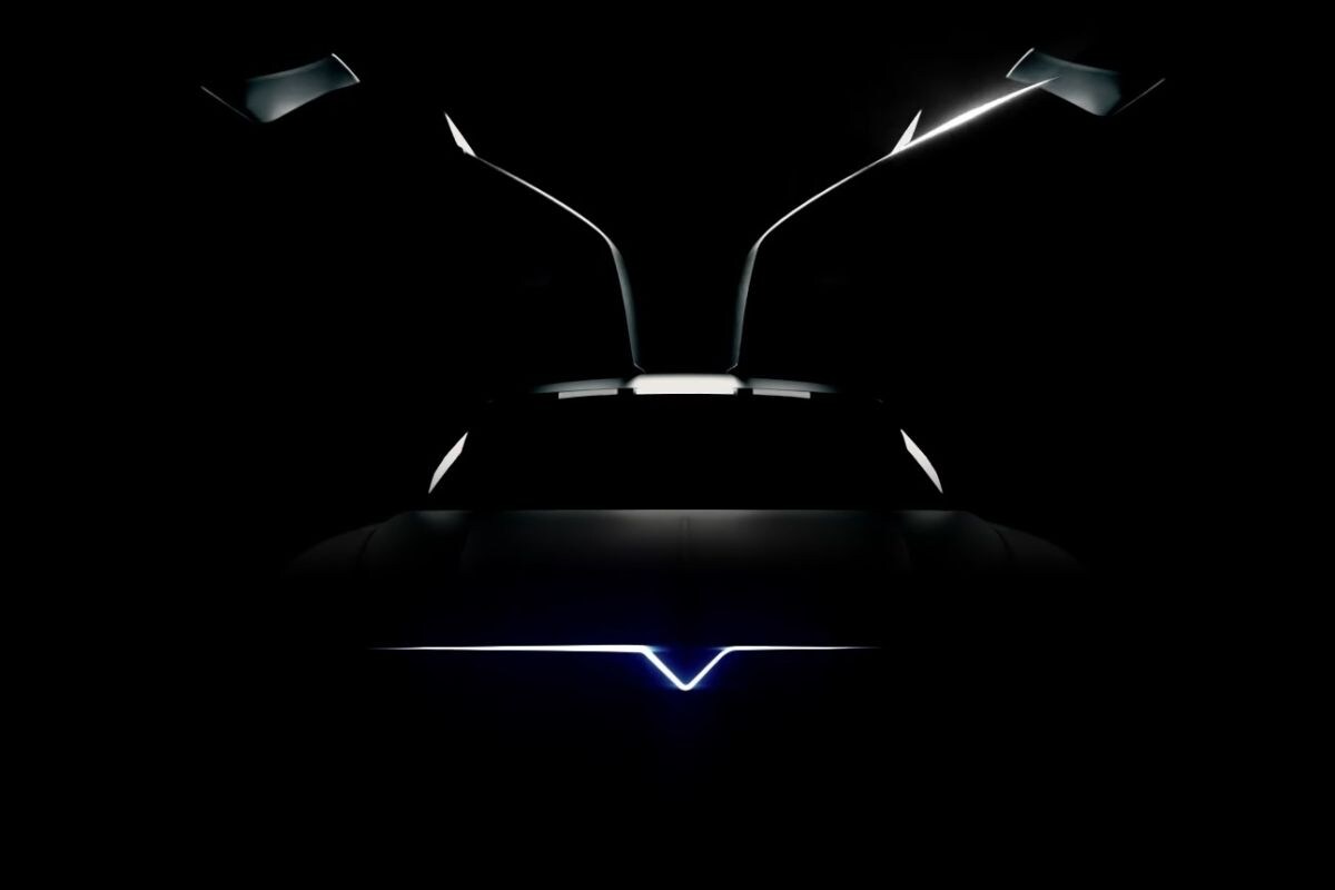DeLorean teaser