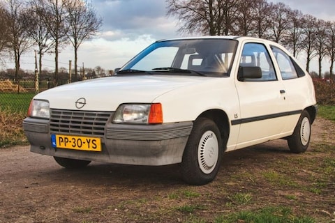 Opel Kadett (1986) - Liefhebber Gezocht