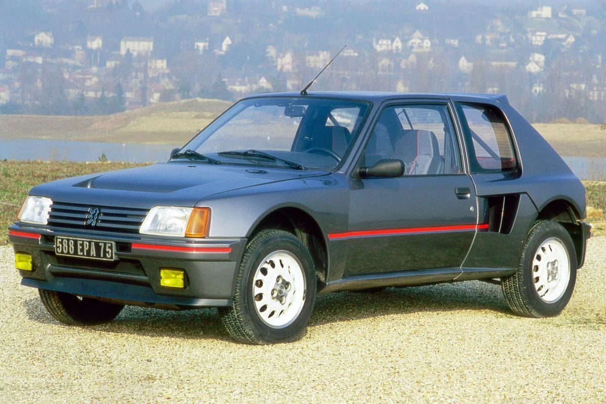 Peugeot 205 T16