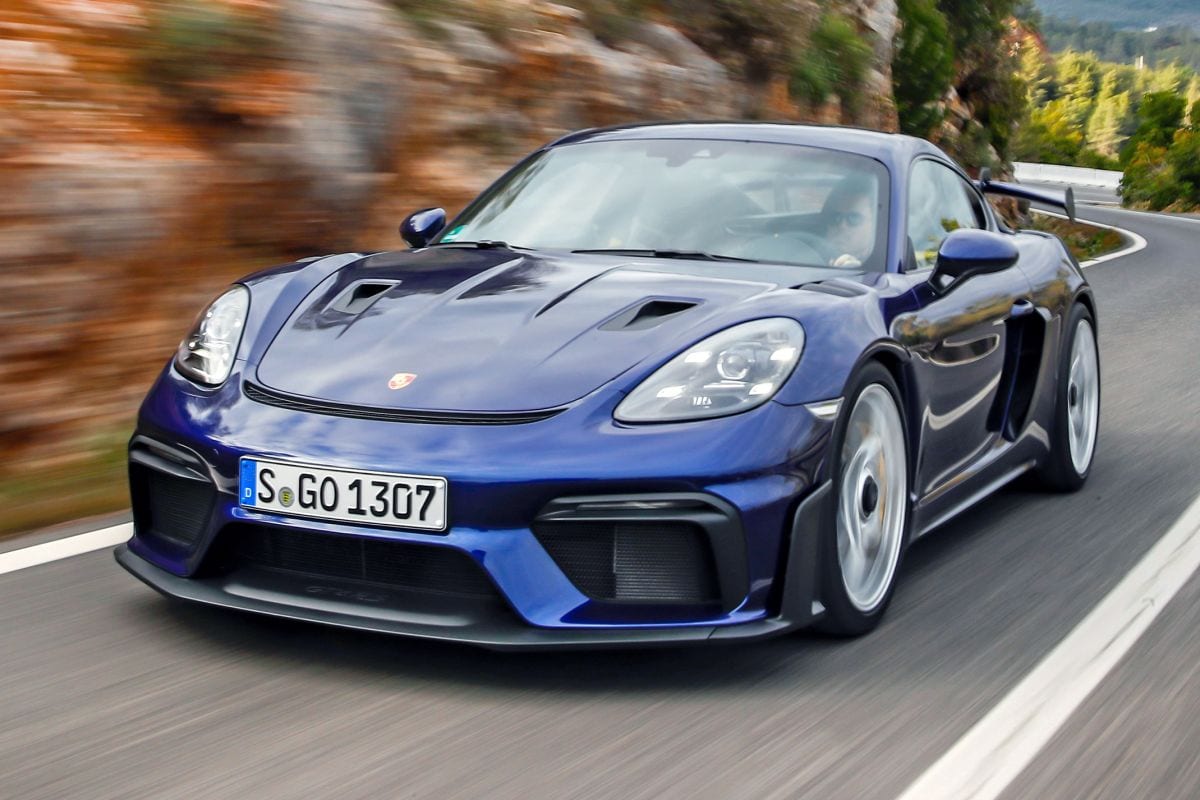Porsche 718 Cayman GT4 RS