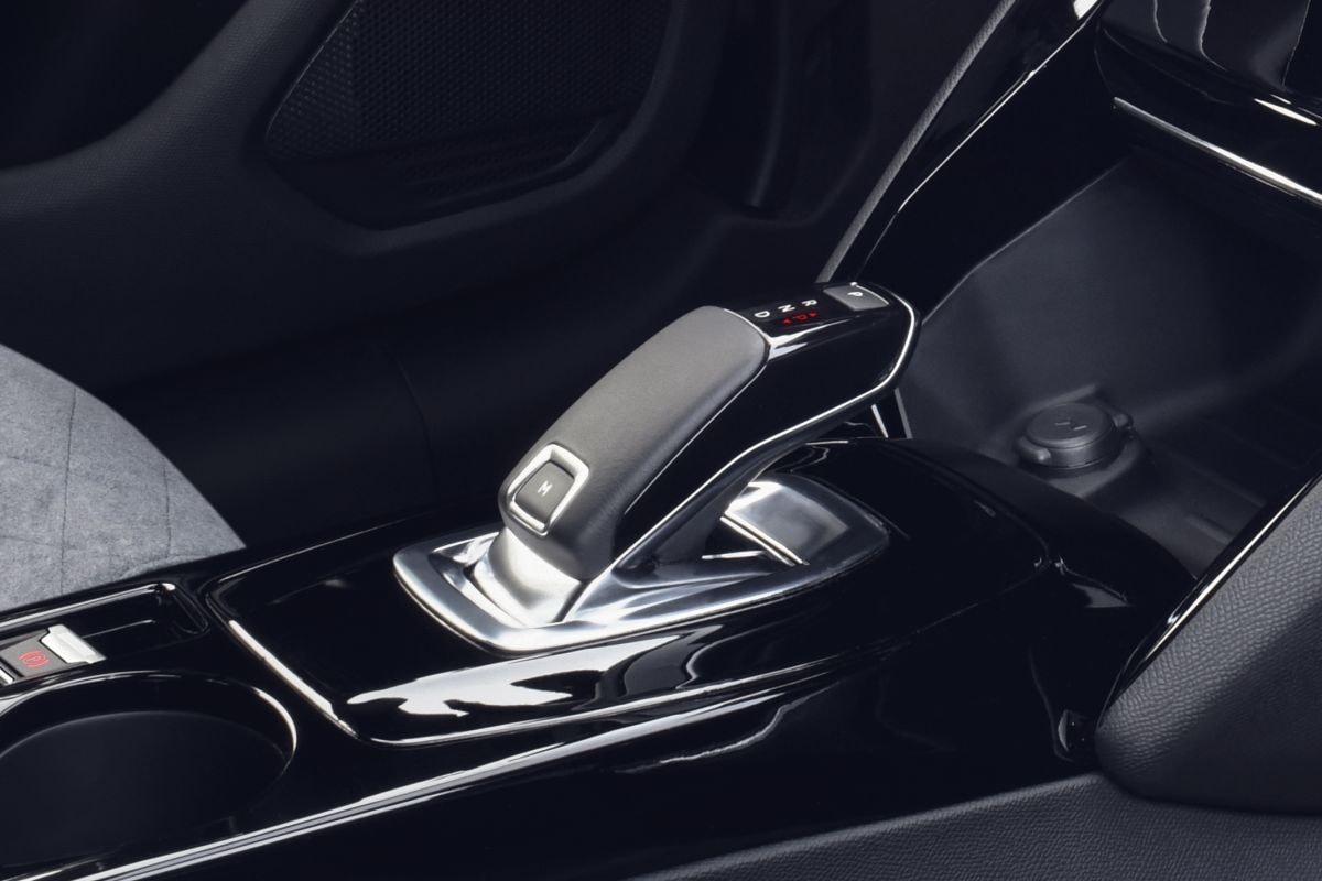 Peugeot 208 automaat