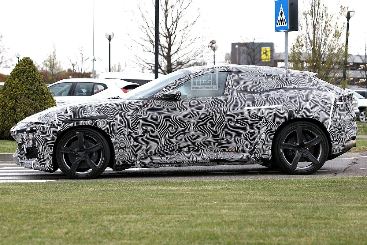 Spyshots Ferrari Purosangue