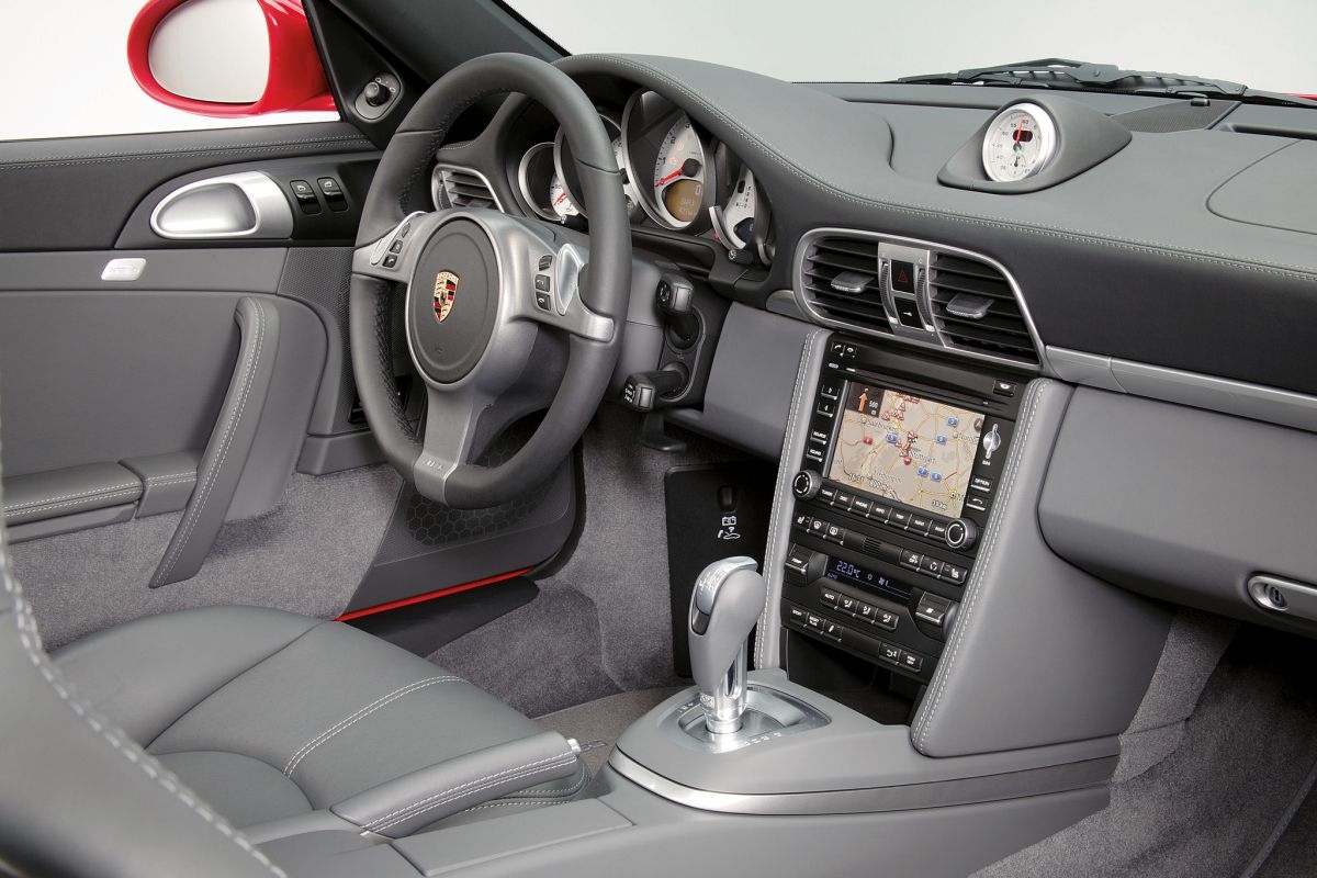 Facelift Friday Porsche 911 997