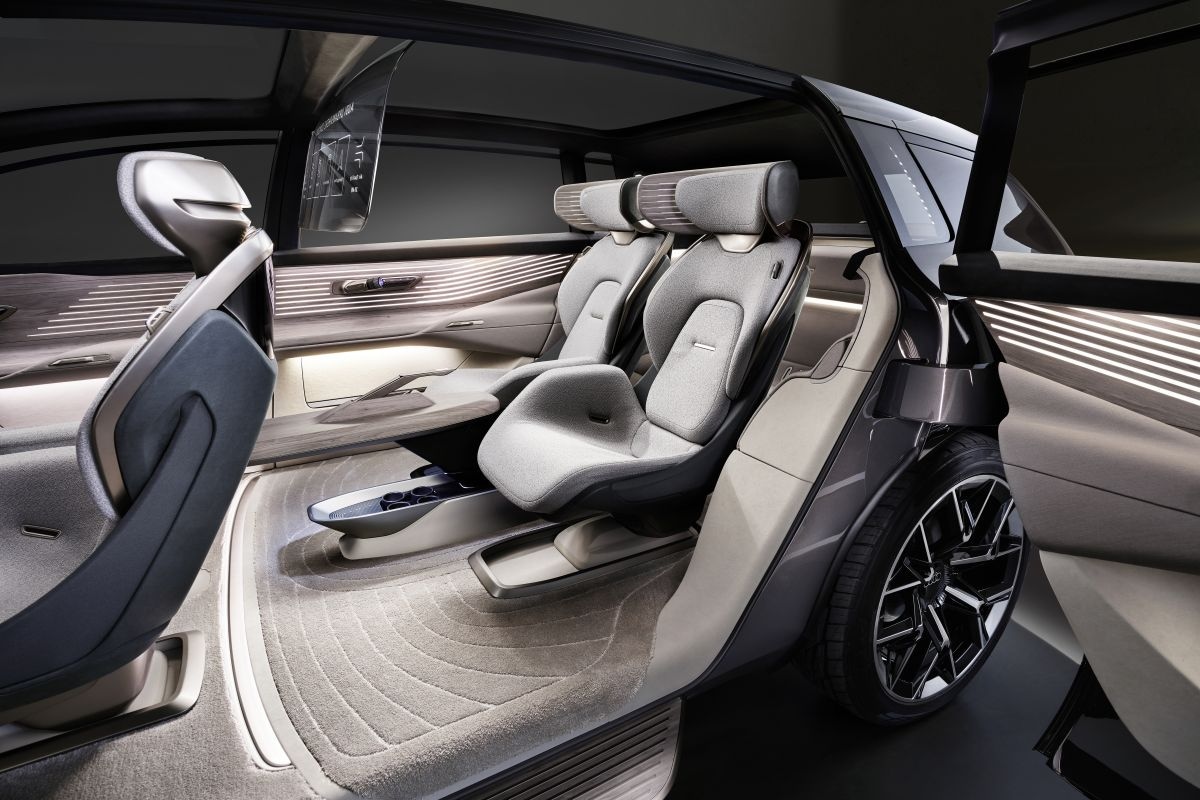 Audi Urbansphere Concept