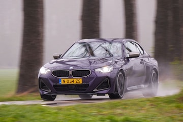 BMW M240i