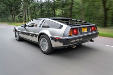 DeLorean DMC-12