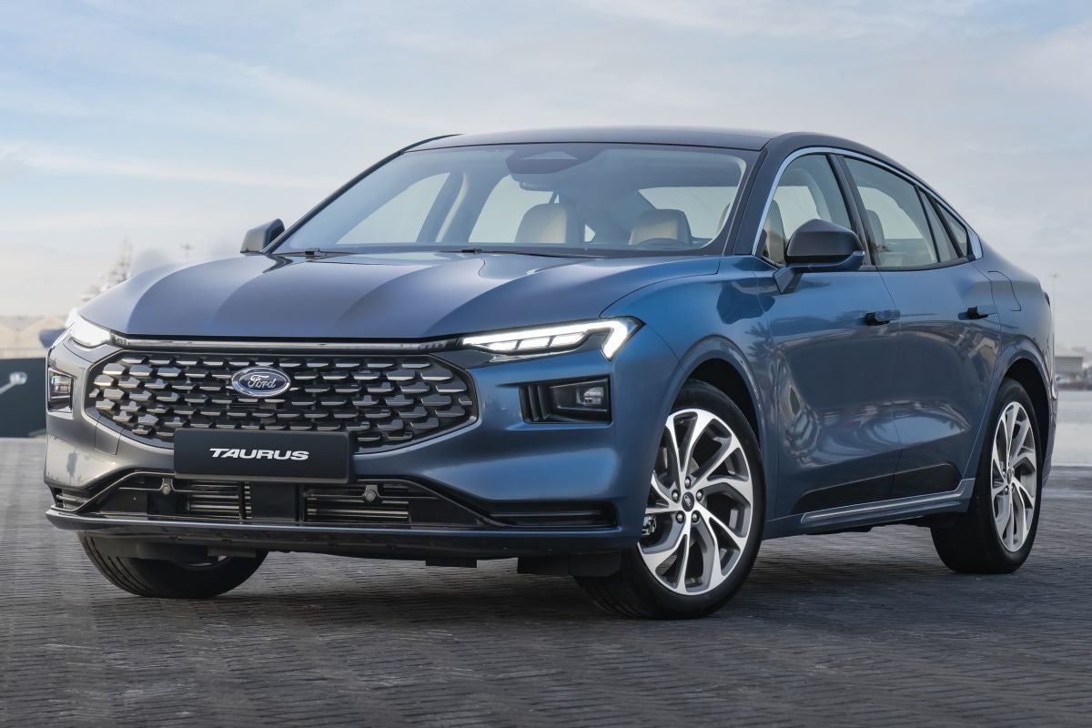 Ford Taurus 