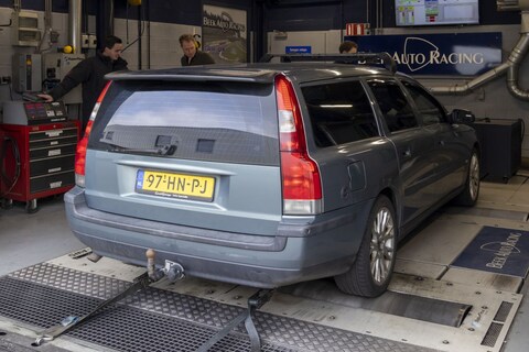 Volvo V70 T5 - Op de Rollenbank