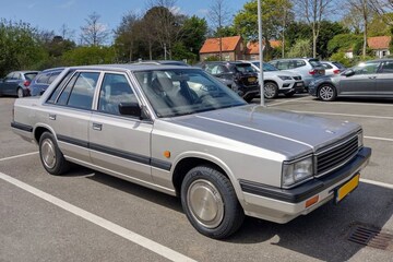 Nissan Laurel