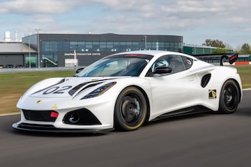 Lotus Emira GT4