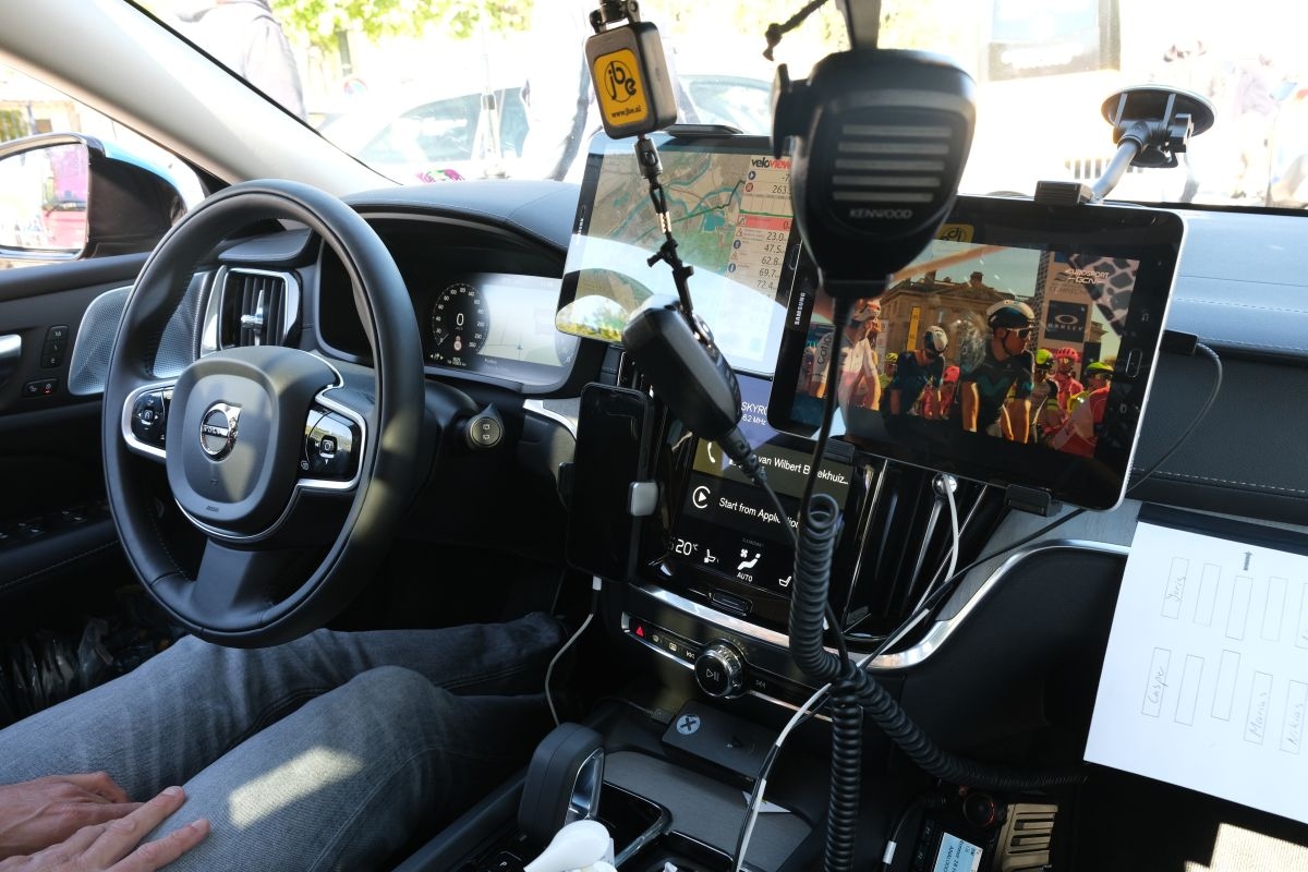 Volvo V60 Cross Country Parijs-Roubaix