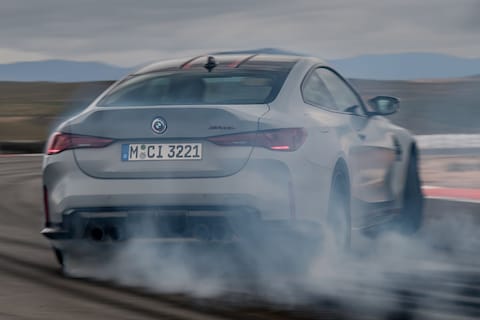 Doet de EU straks koolstofvezel in, op en aan auto's in de ban?