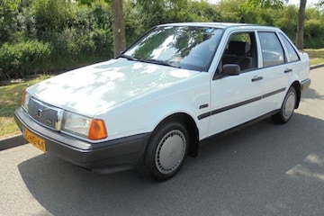 Volvo 440