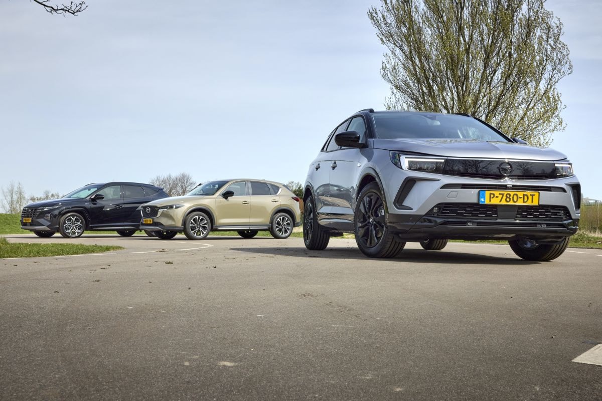 Hyundai Tucson vs Mazda CX-5 vs Opel Grandland