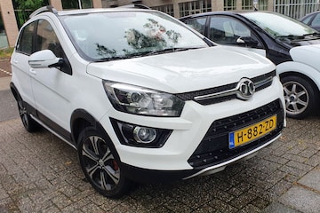 BAIC Senova X25