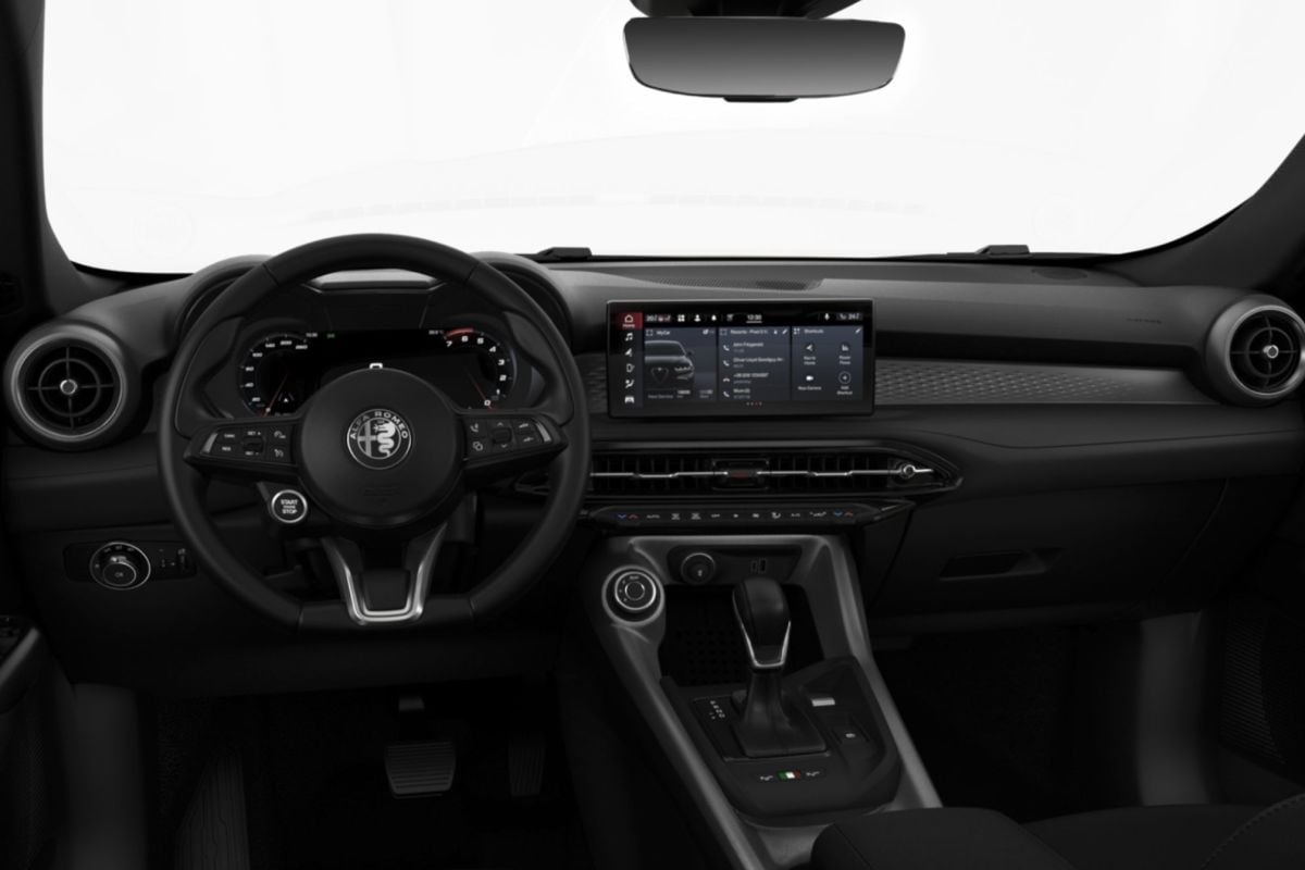 Alfa Romeo Tonale back to basics