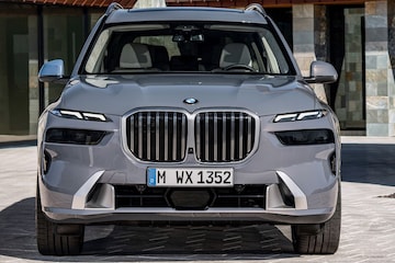 Facelift Friday BMW X7