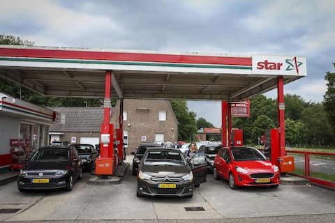 Duits onderzoek: 'Accijnsverlaging benzine niet geheel doorberekend'