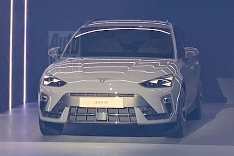 Gefacelifte Cupra Leon krijgt geheel nieuwe neus