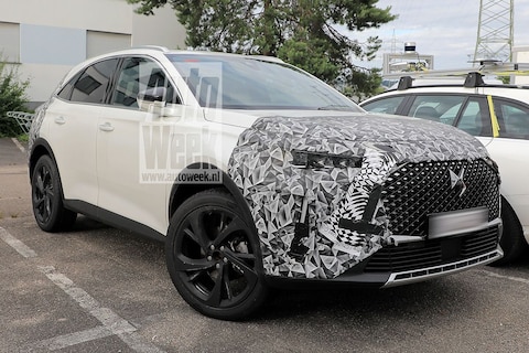 Vernieuwde DS 7 Crossback op pad