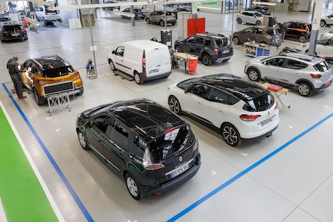 Een refurbished Renault: fabrikanten ontdekken tweedehands markt