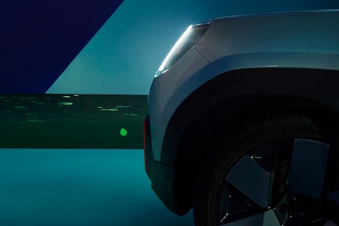 Mini schetst compacte elektrische cross-over