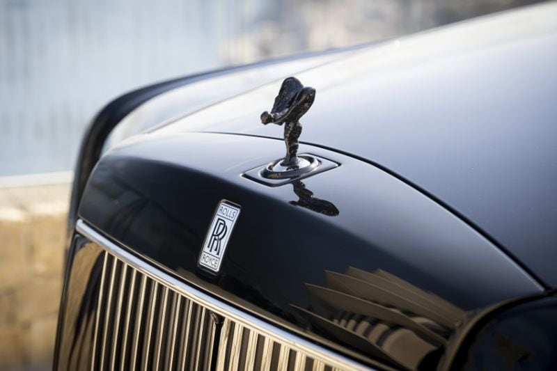 Rolls-Royce Phantom black