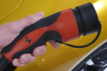 Ferrari laden laadkabel EV PHEV