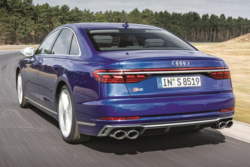 Audi S8