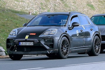 Spyshots Porsche Macan EV
