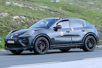 Spyshots Porsche Macan EV