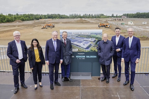 Volkswagen start met bouw eerste Europese accufabriek