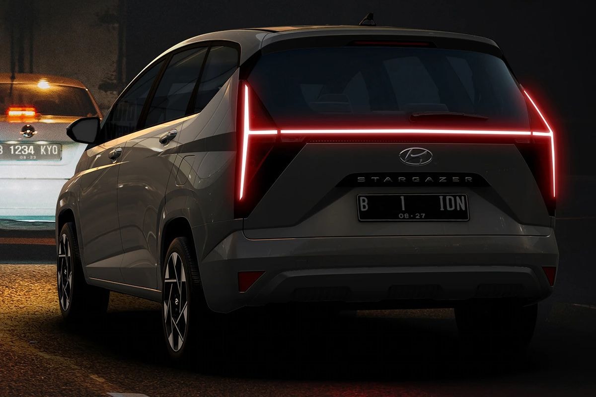 Hyundai Stargazer